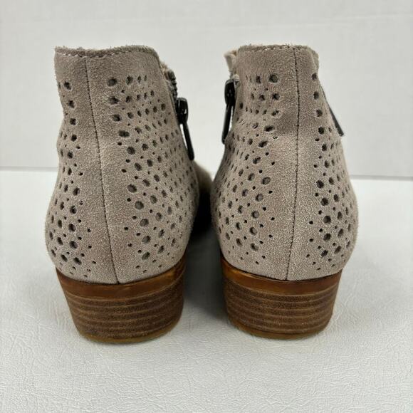 Lucky Brand Ankle Booties Perforated Leather Boots Suede Side Zip Beige Gray 7.5 - Picture 7 of 9